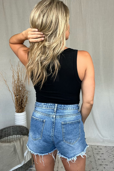 BLACK SCOOP NECK TANK BODYSUIT