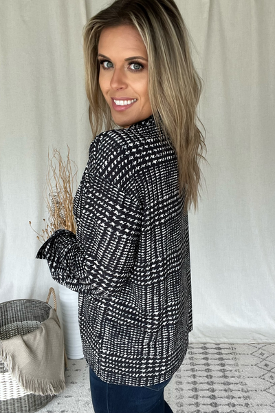 BLACK & WHITE GLEN PLAID PATTERN BLOUSE