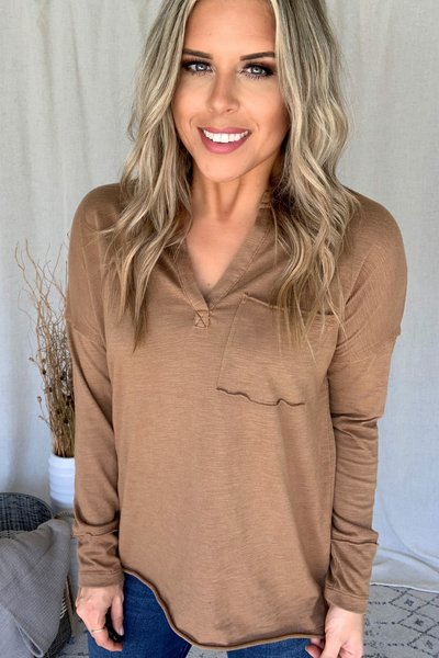 SIENNA POCKET TOP