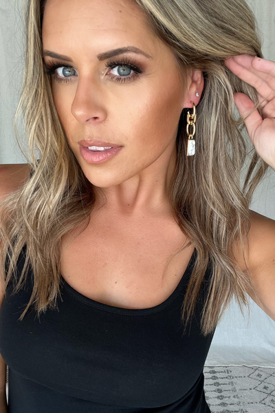 GOLD & WHITE MARBLE CHAIN DROP EARRING