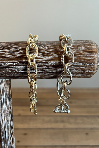 SILVER & GOLD TWO TONE LINK BRACELET WITH TOGGLE CLASP