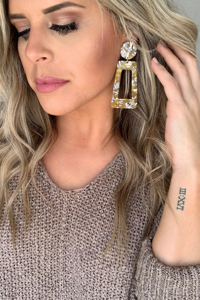 MUSTARD PRINTED RESIN STATEMENT EARRINGS