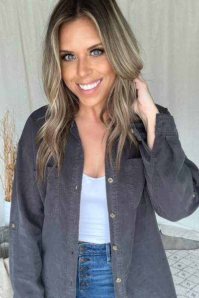 CHARCOAL LONG SLEEVE BUTTON DOWN
