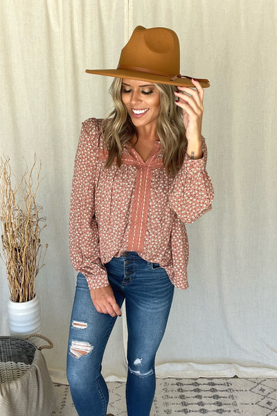 MAUVE FLORAL RUFFLE BLOUSE