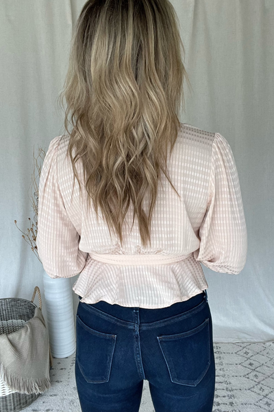 CHAMPAGNE TIE PEPLUM BLOUSE