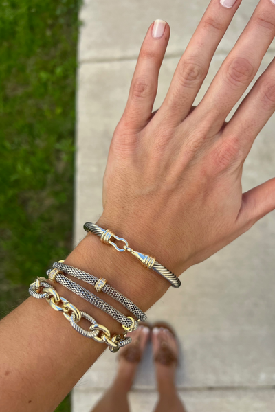 TWO TONE HOOK & EYE CABLE BRACELET