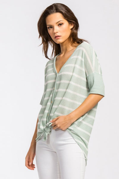 SAGE SHORT SLEEVE BUTTON DOWN