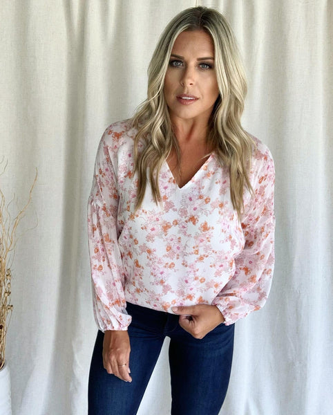 IVORY FLORAL BLOUSE