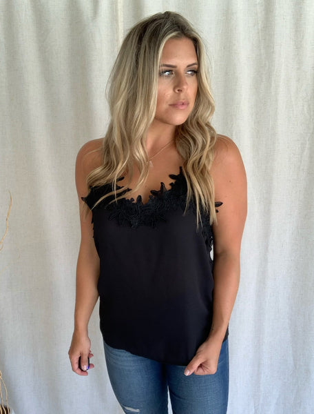 BLACK LACE CAMI TANK