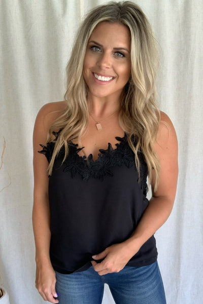 BLACK LACE CAMI TANK