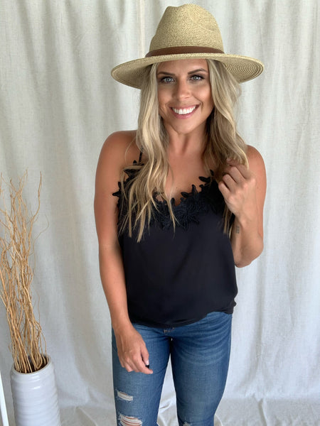 BLACK LACE CAMI TANK
