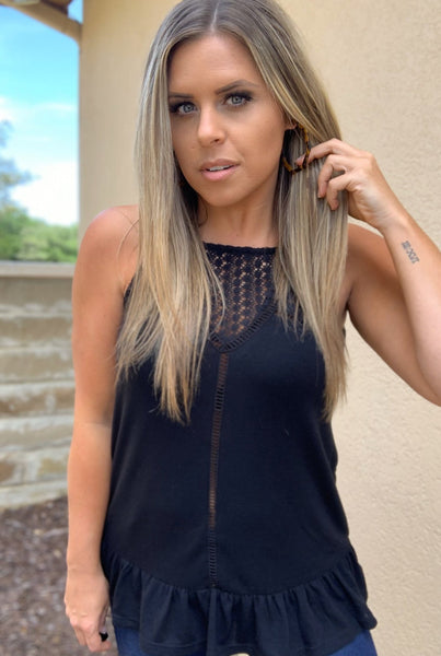 BLACK CROCHET RUFFLE TANK