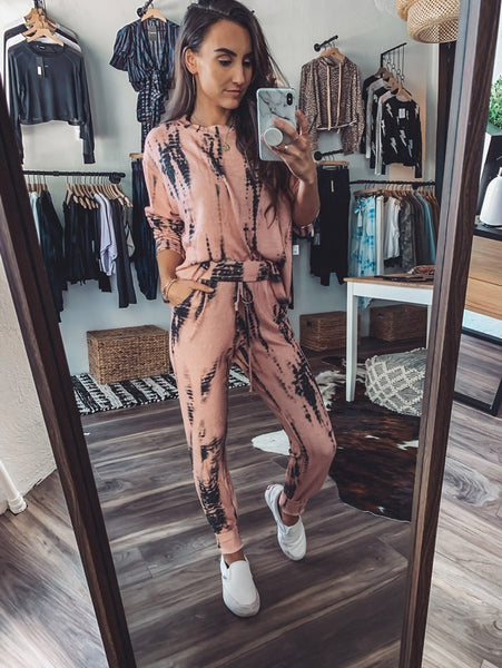 PEACH TIE DYE JOGGER SET