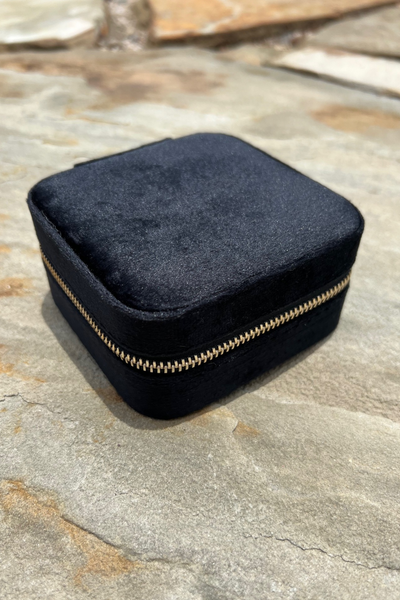 BLACK VELVET TRAVEL JEWELRY BOX