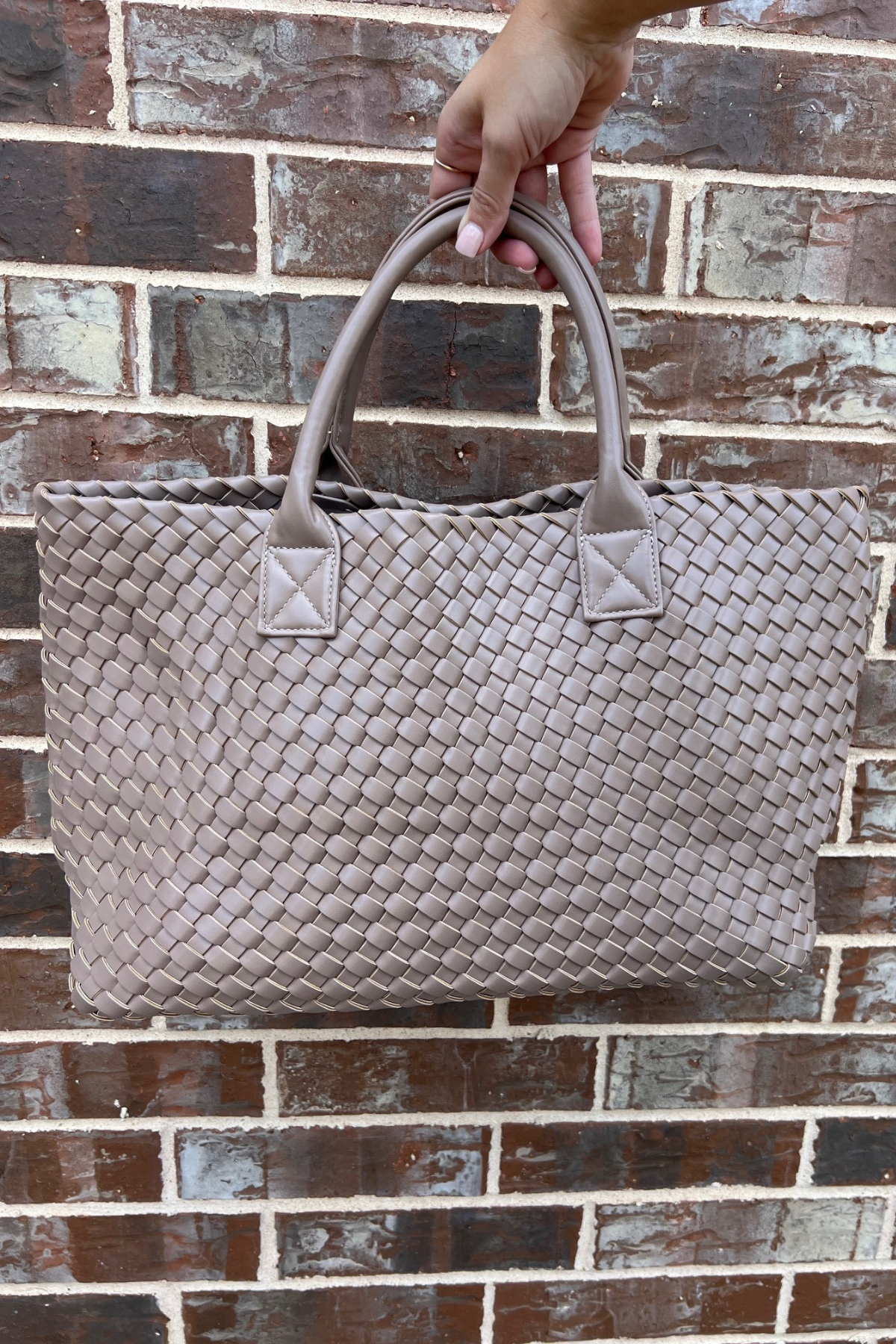 [vunque] Perfec Grab Tote S TAUPE / 税込み Perfec Grab Tote S Black - vunque(분크)