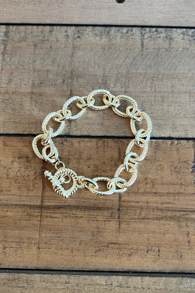 GOLD LINK BRACELET WITH TOGGLE CLASP