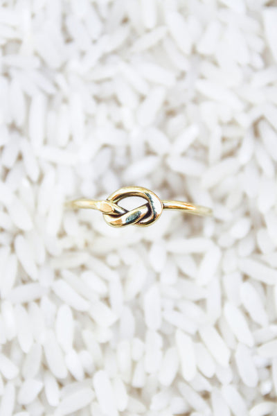 GOLD KNOT RING