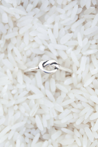 SILVER KNOT RING